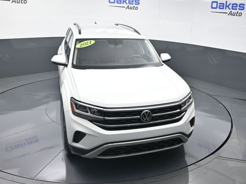 Used 2021 Volkswagen Atlas SE w/ Towing Package image 48