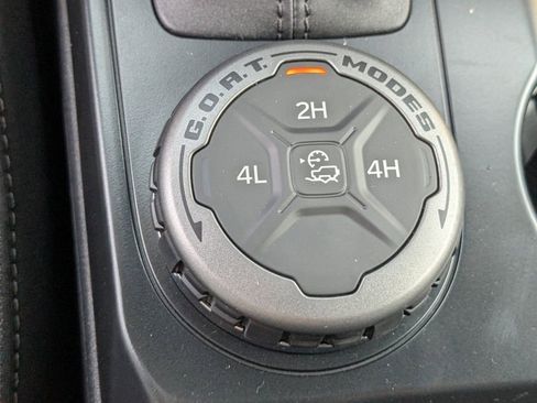 New 2025 Ford Bronco 4-Door image 24