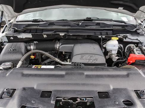 Used 2022 RAM 1500 Classic SLT w/ Electronics Group AWD/4WD image 26