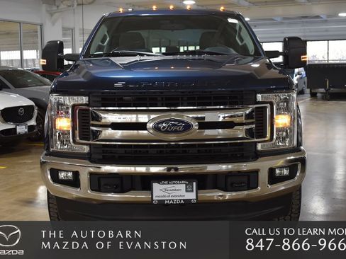 Used 2017 Ford F250 XLT w/ XLT Value Package image 9
