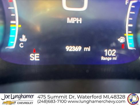 Used 2020 Chrysler Pacifica Limited FWD image 15