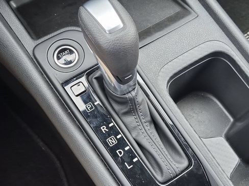Used 2025 Nissan Sentra S FWD image 22