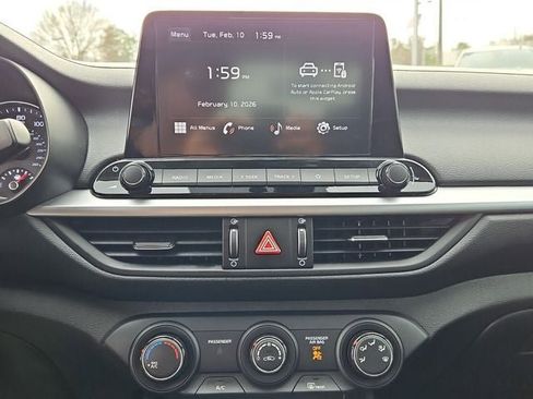 Used 2024 Kia Forte LXS image 23