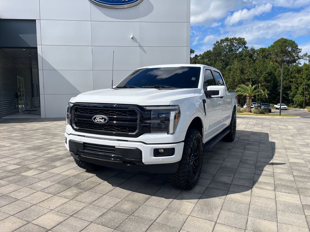 Used 2026 Ford F150 Lariat w/ Equipment Group 501A Mid AWD/4WD image 2