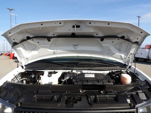 Used 2024 Chevrolet Express 3500 LS image 47