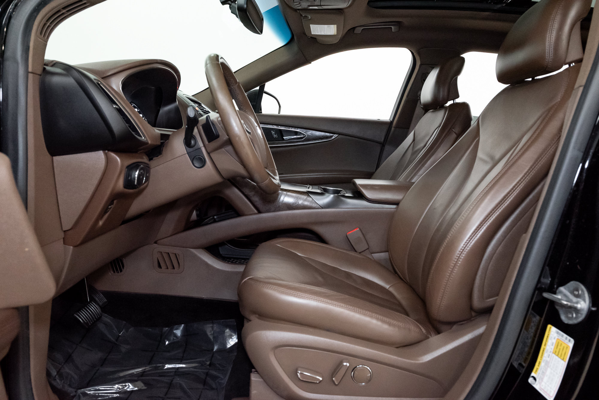 Used 2016 Lincoln MKX Reserve AWD/4WD image 13