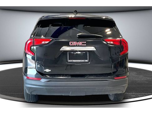 Used 2020 GMC Terrain SLE FWD image 6