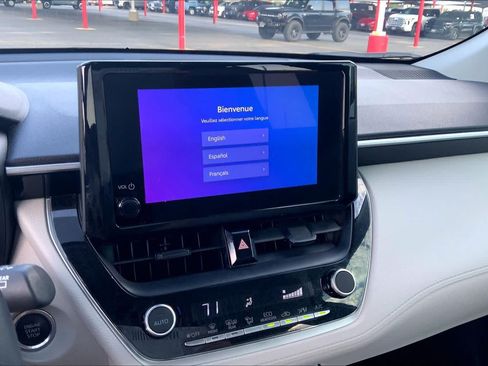 Certified 2023 Toyota Corolla Cross LE FWD image 34