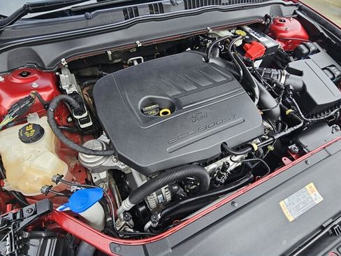 Used 2016 Ford Fusion SE w/ Equipment Group 202A image 11