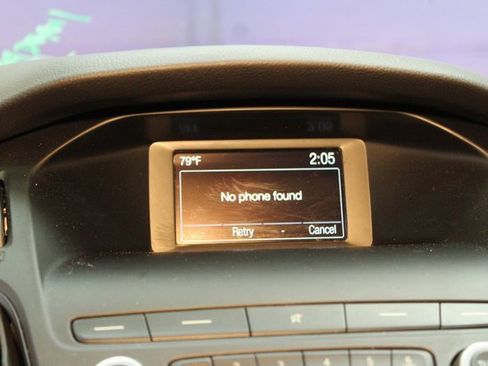 Used 2018 Ford Focus SE image 19