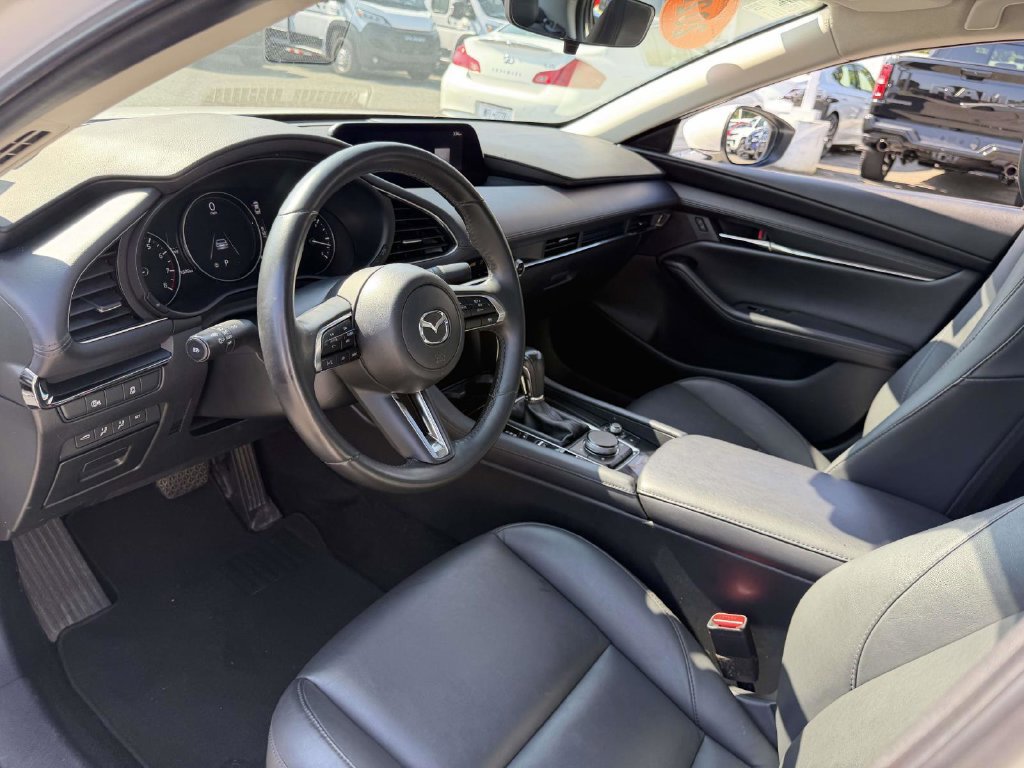 Used 2024 MAZDA MAZDA3 s FWD image 19