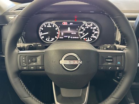 New 2026 Nissan Pathfinder SV w/ Cargo Package FWD image 21