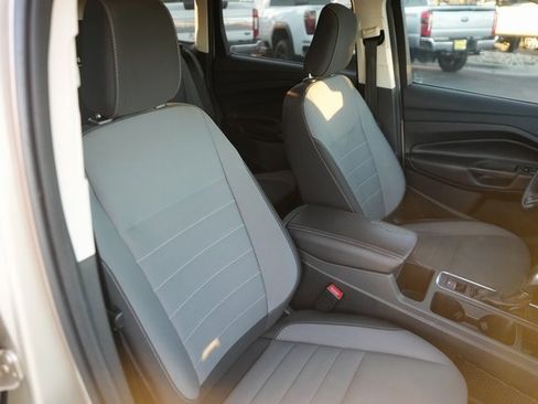 Used 2018 Ford Escape S image 19