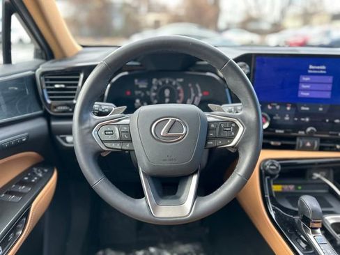 Used 2023 Lexus NX 350 AWD image 21