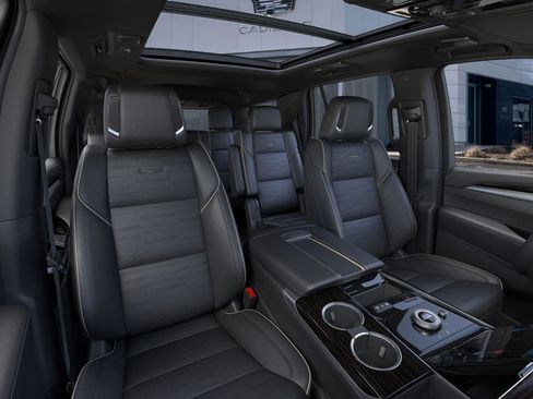 New 2026 Cadillac Escalade Luxury image 17
