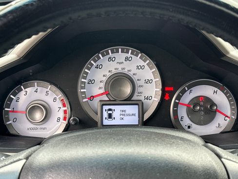 Used 2015 Honda Pilot Touring image 19