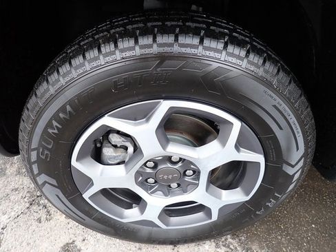 Certified 2022 Jeep Compass Trailhawk image 11