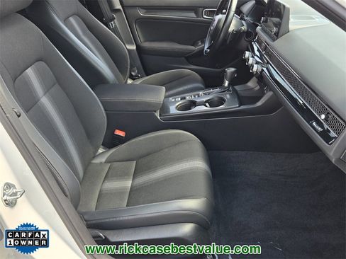 Used 2023 Honda Civic Sport image 19