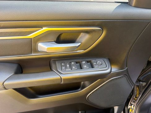 Used 2025 RAM 1500 Big Horn AWD/4WD image 24