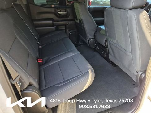 Used 2023 Chevrolet Silverado 1500 Custom Trail Boss AWD/4WD image 18