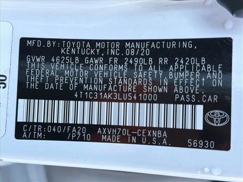 Used 2020 Toyota Camry LE image 27