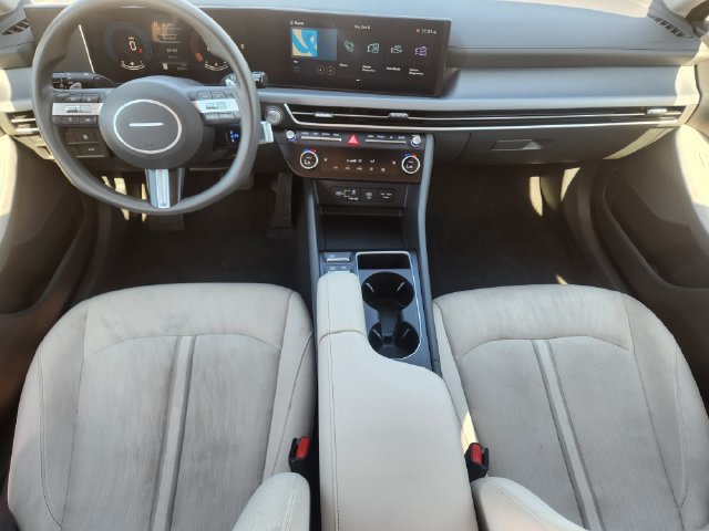 Used 2025 Hyundai Sonata SEL FWD image 26