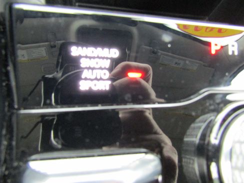 Used 2023 Jeep Grand Cherokee Limited w/ Trailer Tow Prep Group (B) image 34