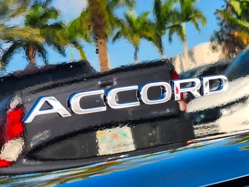 New 2025 Honda Accord SE image 11