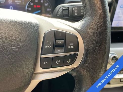 Certified 2022 Ford Explorer XLT RWD image 22