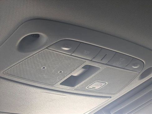 Used 2022 Nissan Armada SL image 15