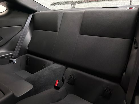 Used 2025 Toyota GR86 RWD image 15