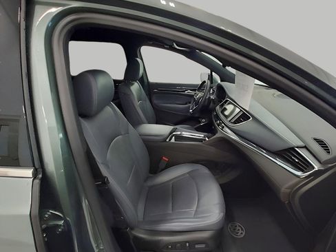 Used 2023 Buick Enclave Premium w/ LPO, Touring Package image 23