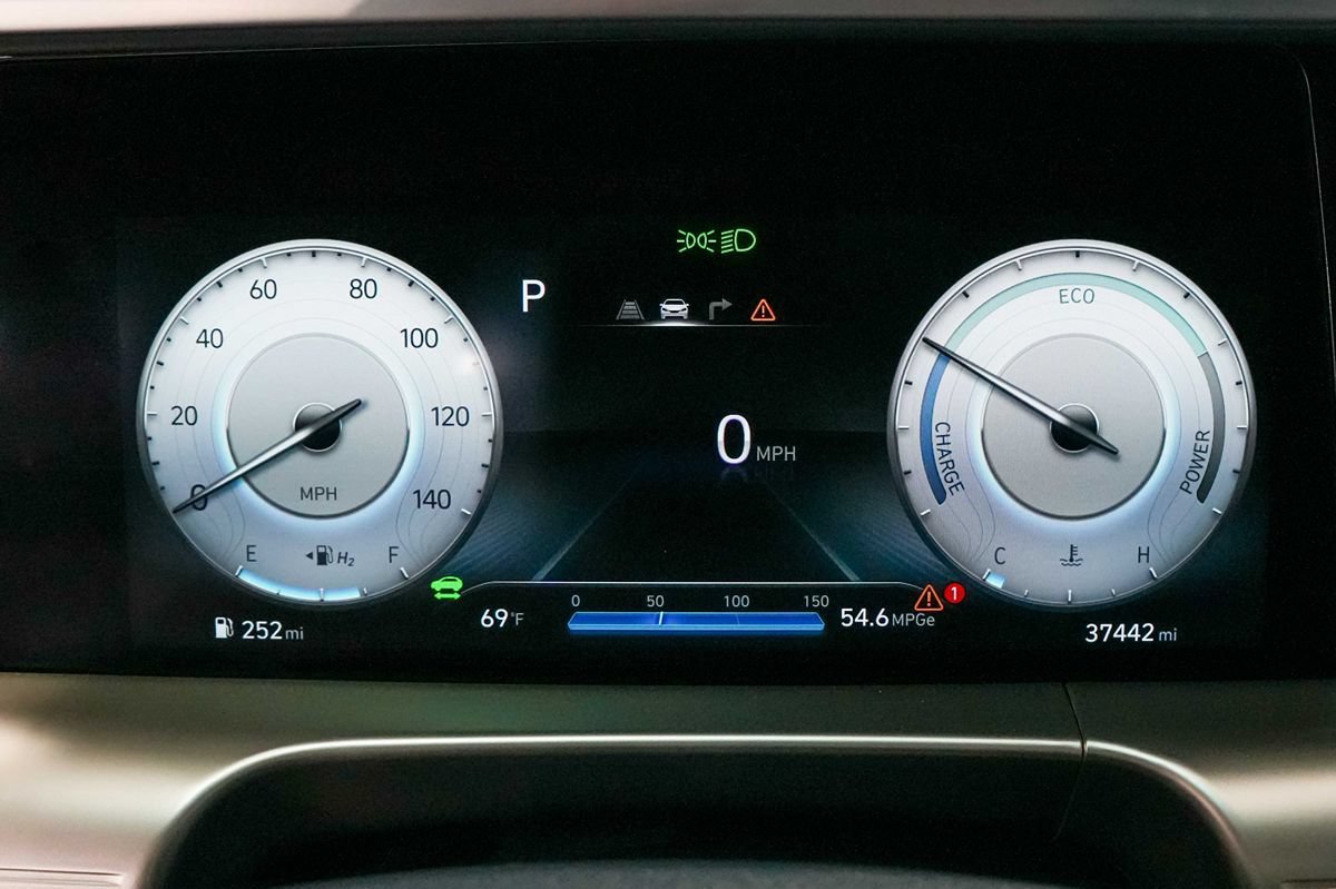 Used 2023 Hyundai Nexo Blue FWD image 19