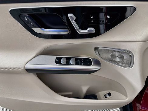 New 2026 Mercedes-Benz GLC 300 4MATIC image 18