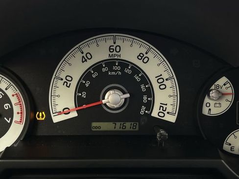 Used 2012 Toyota FJ Cruiser 4WD w/ Upgrade Pkg image 16