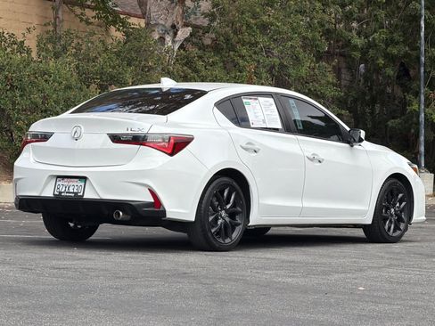 Used 2022 Acura ILX w/ Premium Package FWD image 2