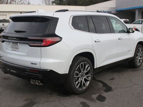 New 2026 GMC Acadia Denali Ultimate image 7