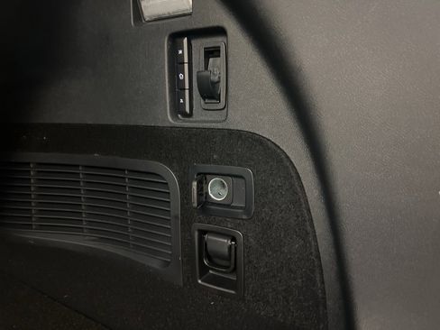 Used 2025 Lincoln Aviator Reserve image 39