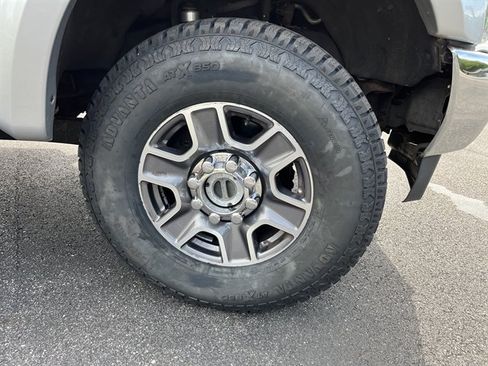 Used 2017 Ford F350 XL AWD/4WD image 5