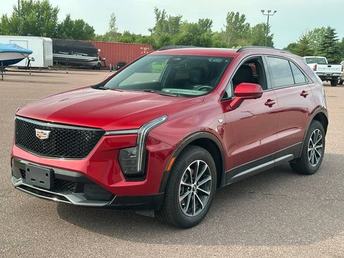 Used 2025 Cadillac XT4 Sport w/ LPO, Floor Liner Package AWD/4WD image 4