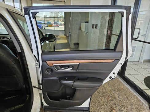 Used 2022 Honda CR-V EX-L image 16