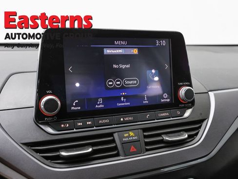 Used 2023 Nissan Altima 2.5 SR AWD/4WD image 21