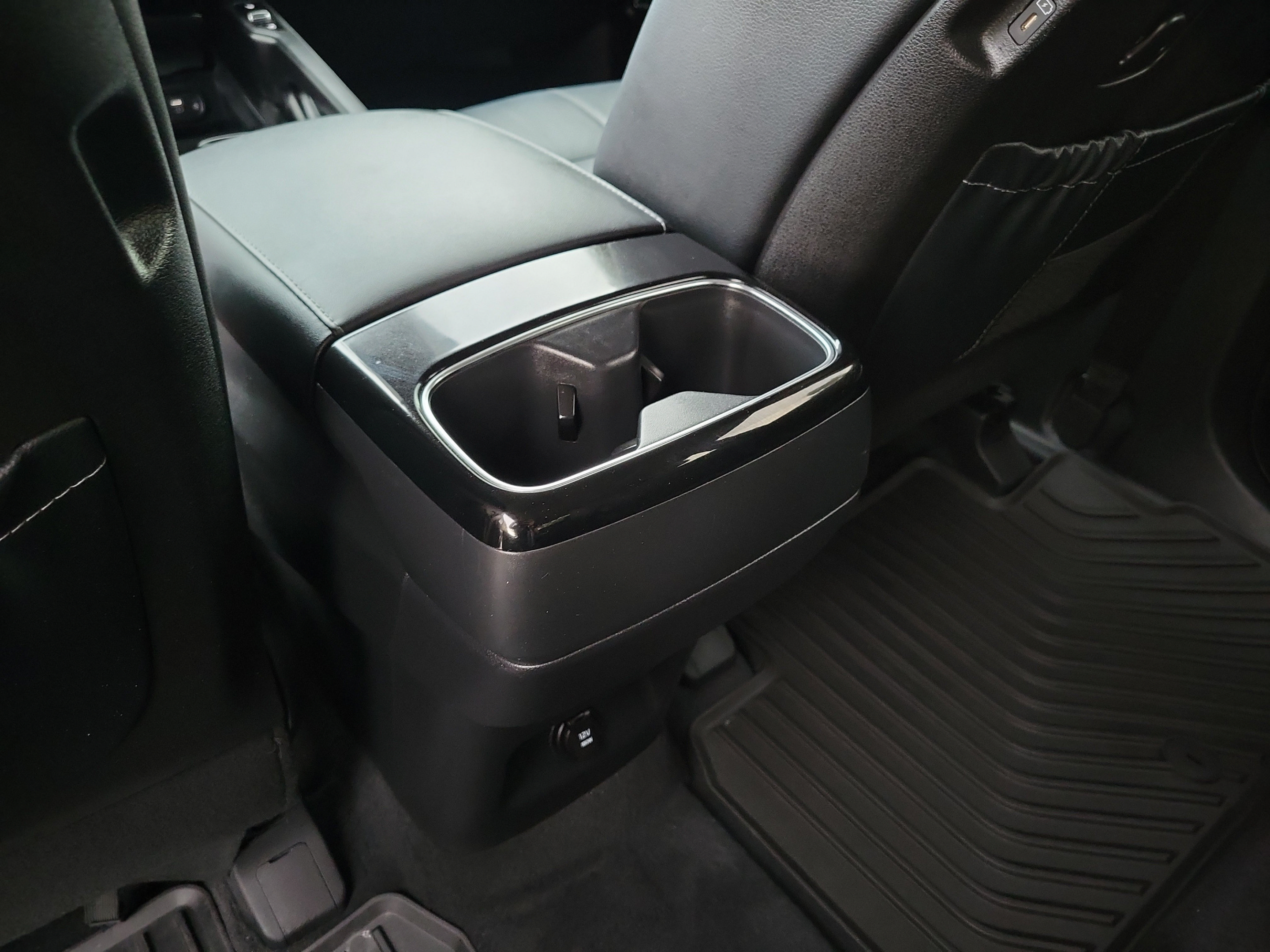 Certified 2024 Kia Telluride SX FWD image 12