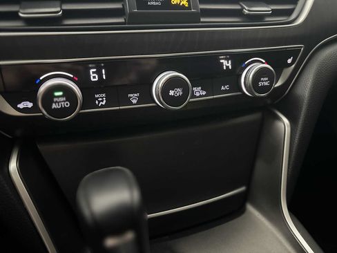 Used 2022 Honda Accord EX-L image 17