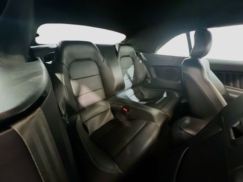 Used 2022 Ford Mustang Premium RWD image 18