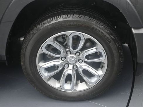 Used 2022 RAM 1500 Laramie image 6