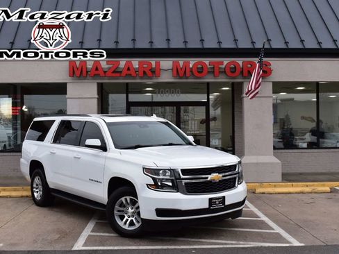 Used 2018 Chevrolet Suburban LT image 1