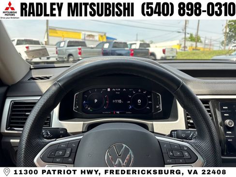 Used 2023 Volkswagen Atlas SEL Premium AWD/4WD image 6