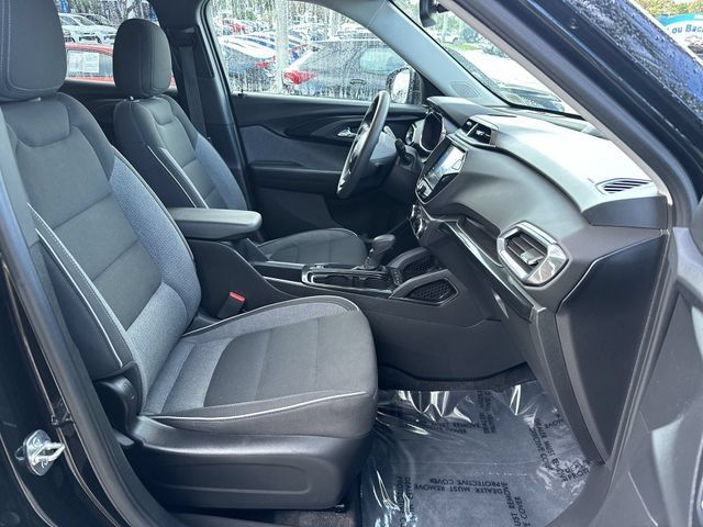 Used 2021 Chevrolet TrailBlazer LT w/ Convenience Package AWD/4WD image 29