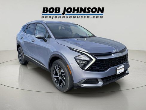 Used 2023 Kia Sportage EX AWD/4WD image 1